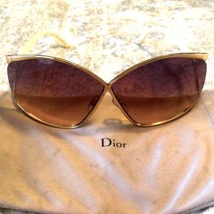 Women’s Christian Dior sunglasses